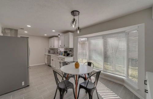 Charming 5BD-3BA in the Heart of Plano -Sleeps 10 - Foto 12