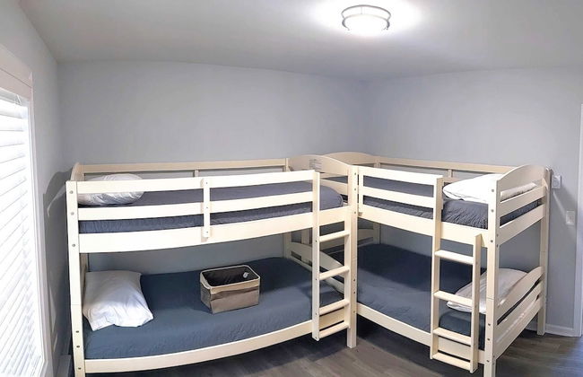 Woodland Chalet by Avantstay Deck + Lake Access - Foto 24