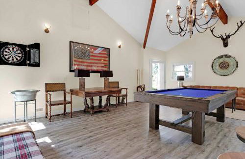 Stylish 3BR Retreat Close to Coast & Wineries - Foto 35