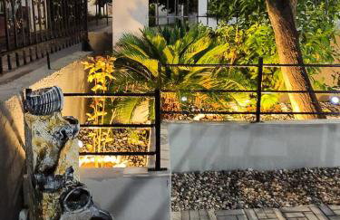 Gray House Salamina - Foto 1