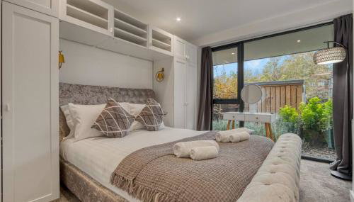 3-Bed, 2-Bath Wembley Apartment with Free Parking - Foto 5