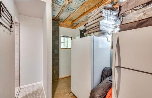 Huge Family Home with Pool - 13 Mi to Lake Michigan! - Foto 35