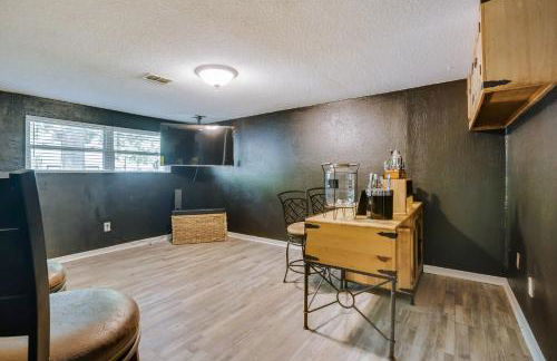 Cozy Missouri Retreat with Deck and Grill, Near Hiking - Foto 4