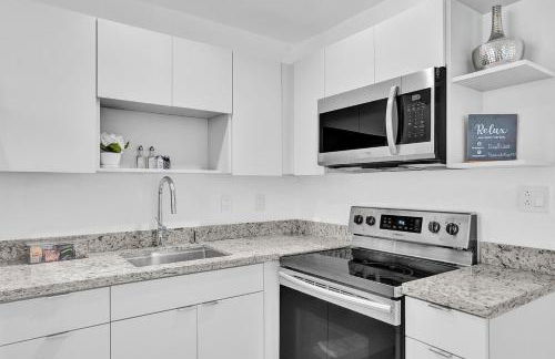 Hallandale Beach Family Vacation Home Backyard - Foto 36