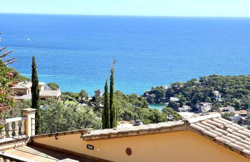 Espectaculares vistas al mar en chalet con piscina - Foto 18