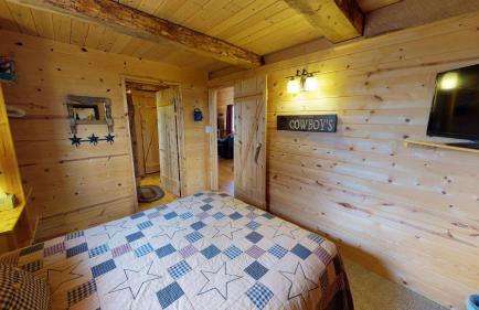 Ranch Mountain Cabin, Stunning! Campfire, Hiking - Foto 6