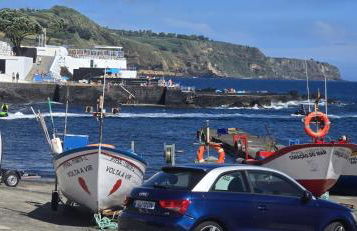 Inside The Sea - Photo 20