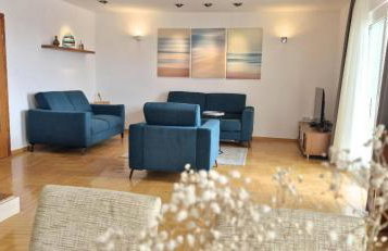 SEA VIEW- spacious apartment with shared pool - Foto 4