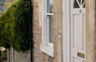 Charming 2BD Cottage wIth beautiful views nr Bath - Photo 8