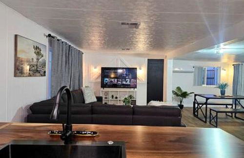 Stunning Vacation Rental with Foosball and Barbecue in Meadview, Arizona - Foto 67