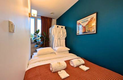 Bella Luna Luxury Suites - Warm & Modern Apt Near Old Town & Museums - Foto 13