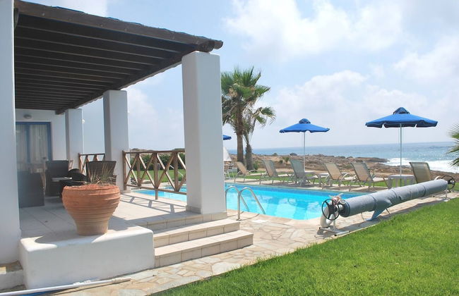 Sea Front Villa With Private Heated Pool, Quiet Area Paphos 322 - Foto 27