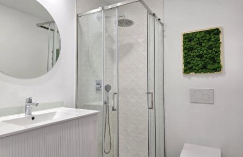 Thai Beach Residencial E, Private jacuzzi, Sea View, Rooftop, 50m to the beach - Foto 11