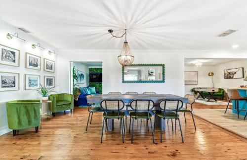 Tampa Group Retreat l Pool l Hot Tub l Outdoor Fun! - Foto 11