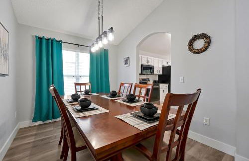 Walkin' on Sunshine - 5 bed pool home in Terra Verde Resort near Disney - Foto 12