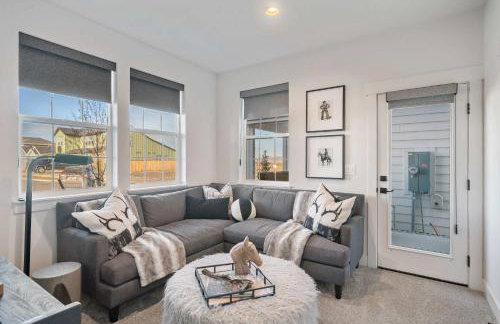 Modern Retreat for Groups with Majestic Views - Foto 8