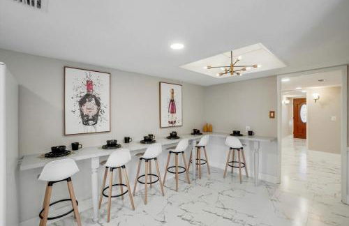 Spectacular 4BR 2,5BA Holiday Home with Pool and Grill - Foto 13