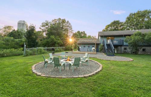 Near Ithaca!Hot Tub! LRG Home!Sleeps 14! Dogs ok! - Foto 46