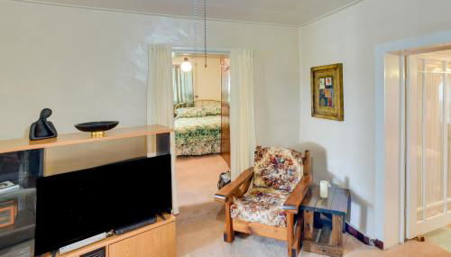 Cordova Vacation Rental with Porch Hike and Explore! - Foto 5