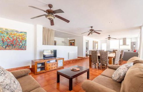 Finca Ca Nostra, Charmante Villa, Großzügiger Pool & Meerblick - Foto 9