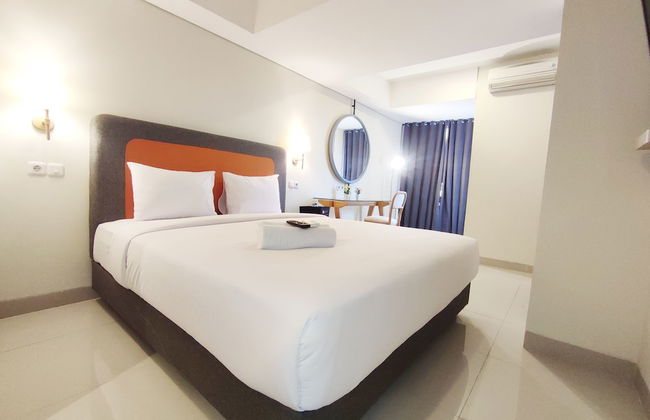 Elegant And Homey Studio At Marquis De Lafayette Apartment - Photo 1