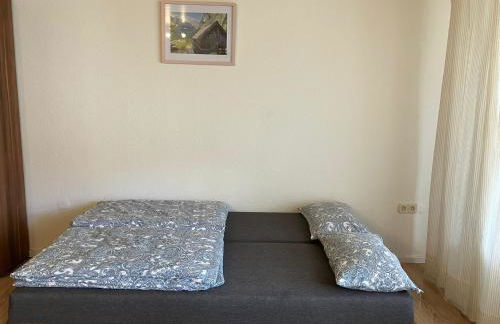 Private Studio Apartment with Balcony in Dortmund-Brackel - Foto 8