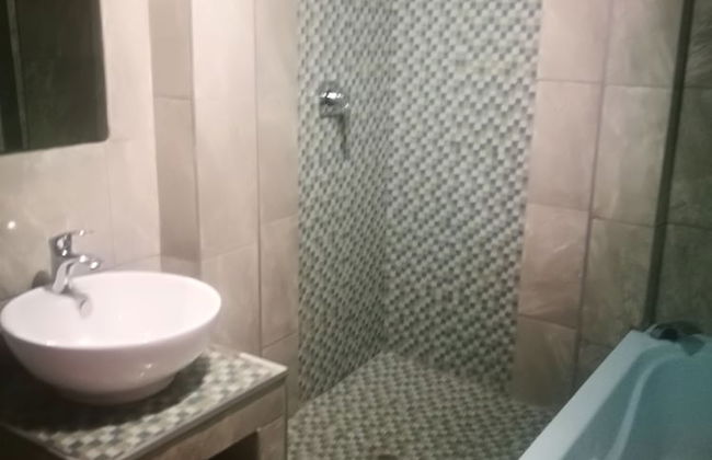 Naisar Royal White Apartment - Photo 5