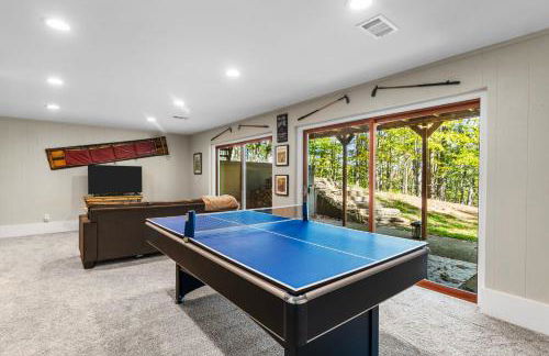 5BR, 9 Beds Sleeps 14 Game Room, Pool Access - Foto 19