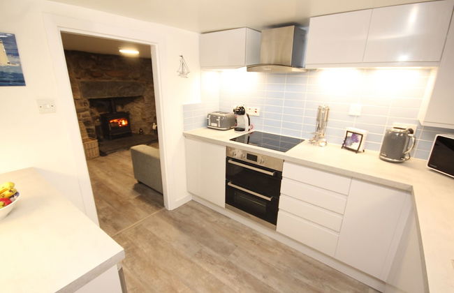 Zen Cottage, Cullen - Sleeps 4, Garden & Pets Ok - Foto 7