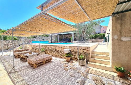 Olive Tree - House with Pool - Photo 3