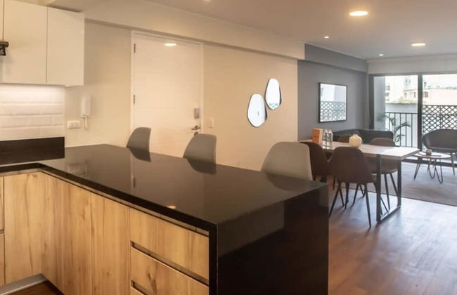 w Spotless 2BR With Balcony in Miraflores - Photo 15