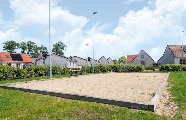 Holiday Home in Koksijde With Garden & Parking - Photo 25