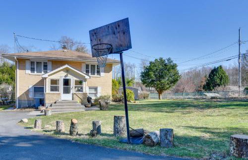 Shared Fire Pit and Kayaks Catskills Lake Retreat! - Foto 28