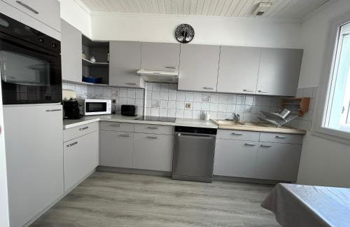 Maison idéalement située pour les vacances - Photo 6