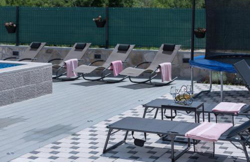 Holiday home Stipanovi Dvori with jacuzzi and pool - Foto 8