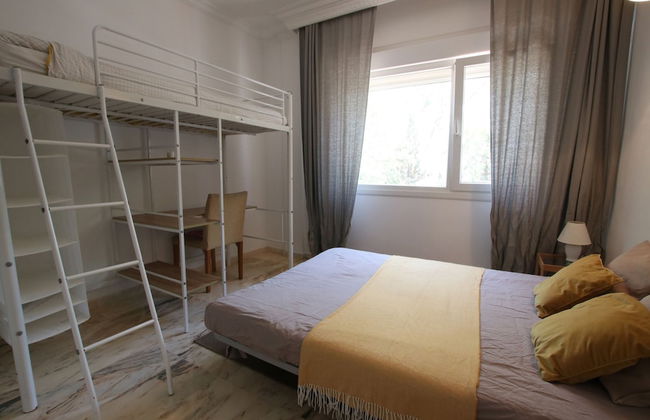 Tess Villa Olmos in M Laga - Foto 29