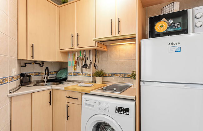 Skysea Malaga Centro frente al Rio - Photo 16