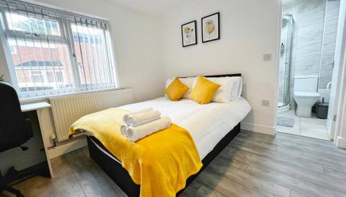 Selly Oak Near QE and UoB - 5 Bed Ensuite - Perfect for groups and contractors - Foto 1
