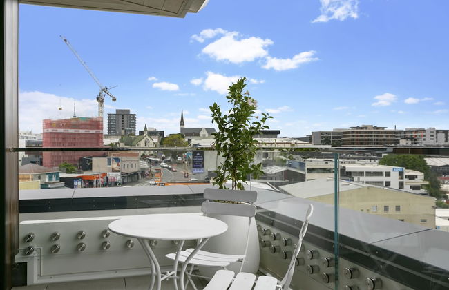 Enfield Sky- Brand New Penthouse - Foto 16