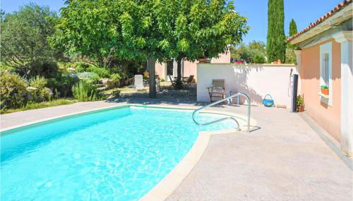 Nice Apartment In Caumont-Sur-Durance - Foto 5