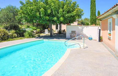 Nice Apartment In Caumont-Sur-Durance - Foto 5