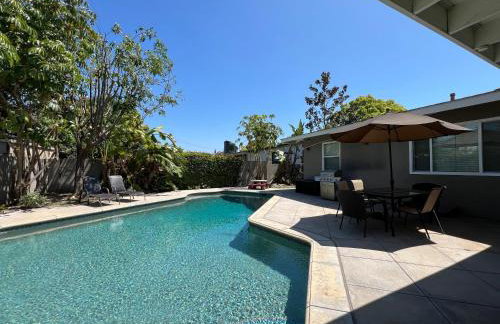 Gorgeous Pool Home 1/2 Mile Walk to Disney - Foto 54