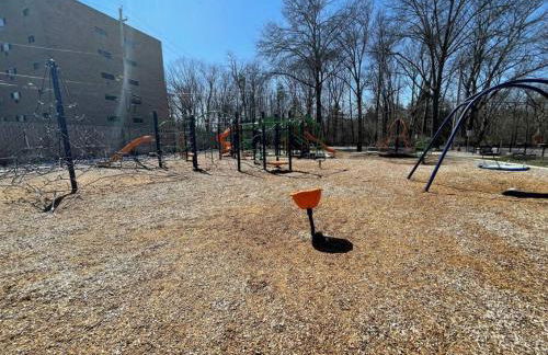 Large 4 Bedroom Home Close to Airport and IX Center - Photo 25