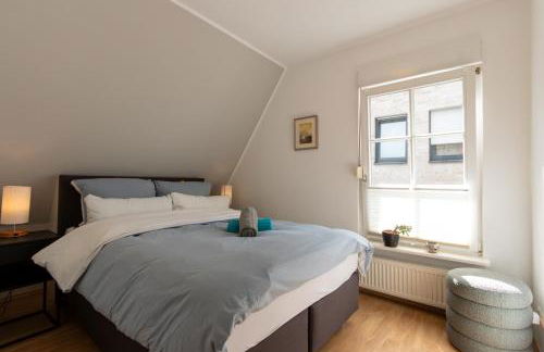 Denkmalgeschütztes Fachwerkhaus im Zentrum mit Garage - Foto 4