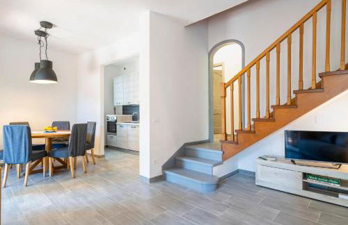 GuestHost - Quercianella Lovely Villa near the Sea With Parking! - Foto 9