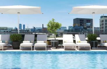 Luxury Apartment w King Bed Shared Pool & Rooftop - Foto 26