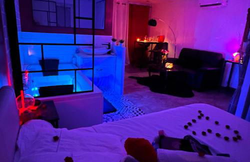 Amour Azur Appartement pour 2 avec jacuzzi et terrasse à 2 minutes de la mer - Foto 4