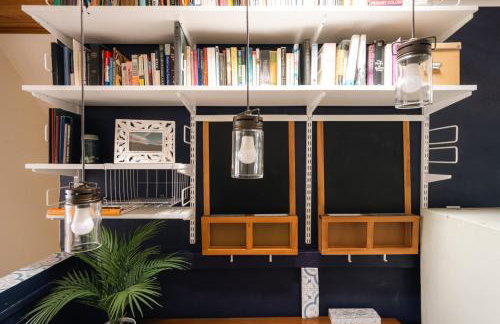 Charming Highlands Cottage - Walk to Shops & Eats - Foto 38