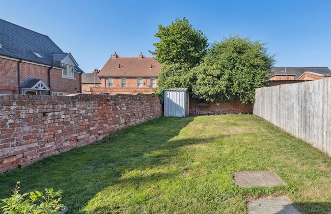 Fern House - Cosy 3 Bedroom House With Garden - Photo 19