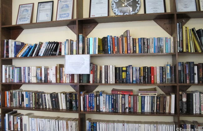 Squares Cafe and Apartments - Foto 40